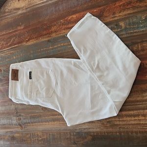 Simply White Calvin Klein jeans
